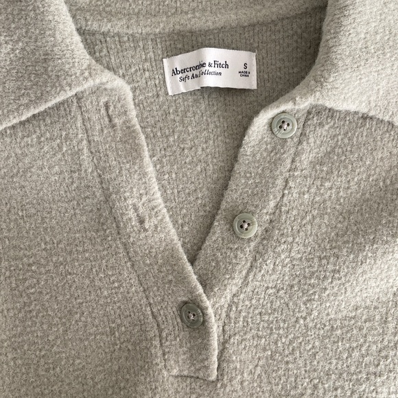 A&F Soft Collection Collared Sweater - Picture 9 of 9